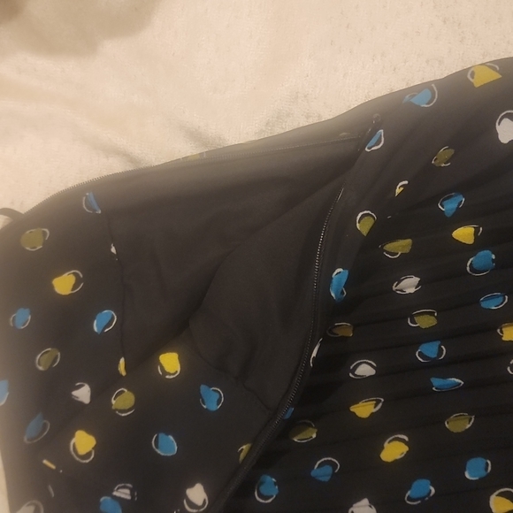 Skirt - Picture 4 of 4